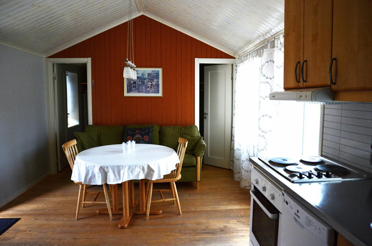 Falu Vildvattenpark Villa ฟาลัน ภายนอก รูปภาพ